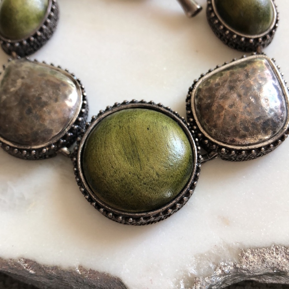 Lucky Brand Green Wood And Metal Cabachon Bracelet - Picture 7 of 15